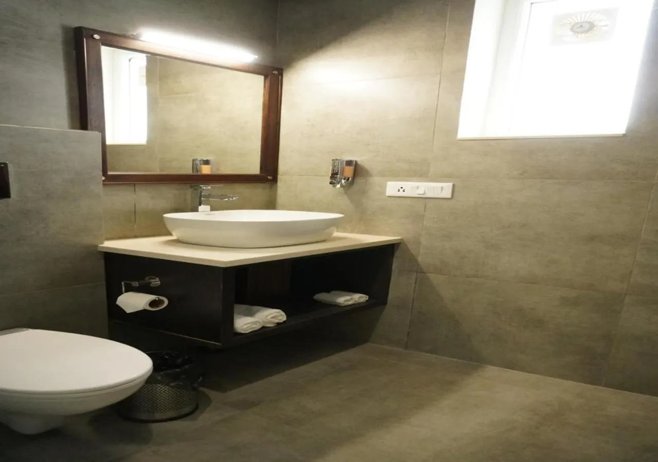 Bed & Breakfast Simla The Village